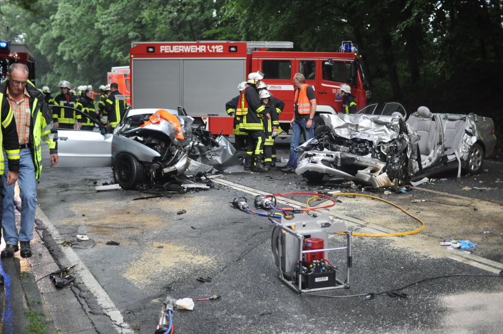 Schwerer VU Leichlingen L294  beide Fahrer verstorben P27.JPG